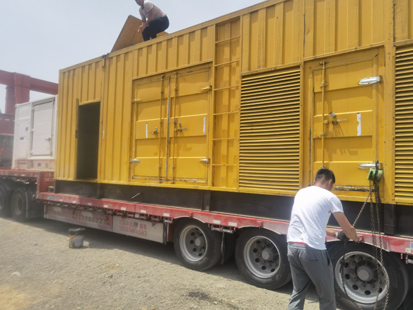 小店汽油发电机对供油装置的要求