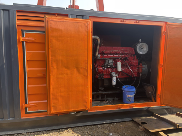 小店柴油发电机组在高温环境下运行时需要注意哪些问题？